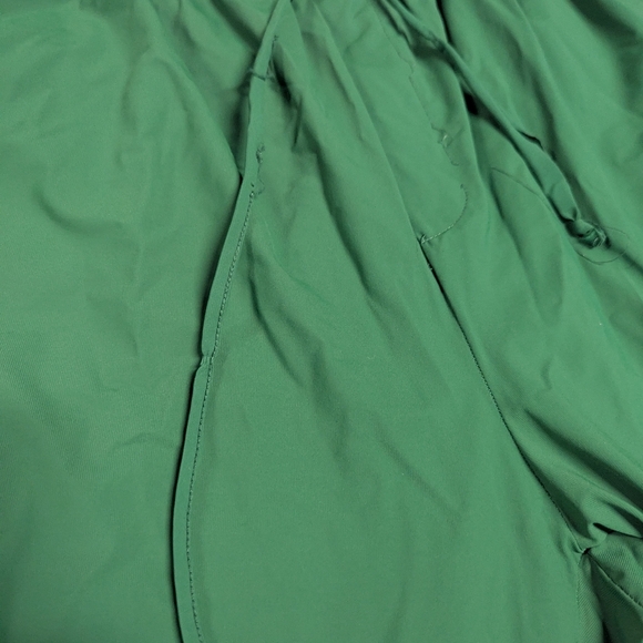 Brutal Buddha Shorts Mens XXL Green Lined Performance Pockets Drawstring 8 Inch - Picture 11 of 11